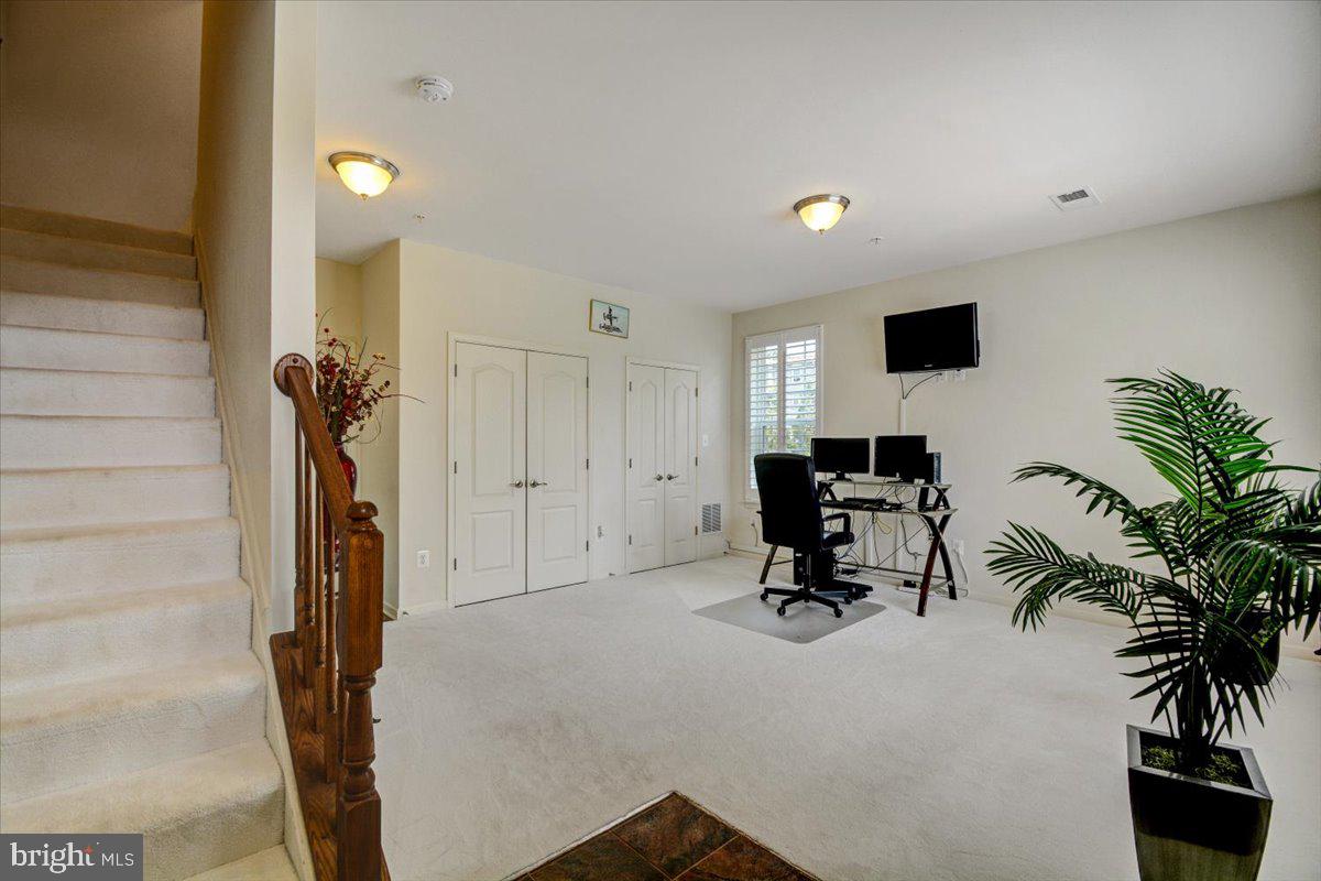 6229 McKay Circle Rosedale, MD 21237 - Photo 4 of 34