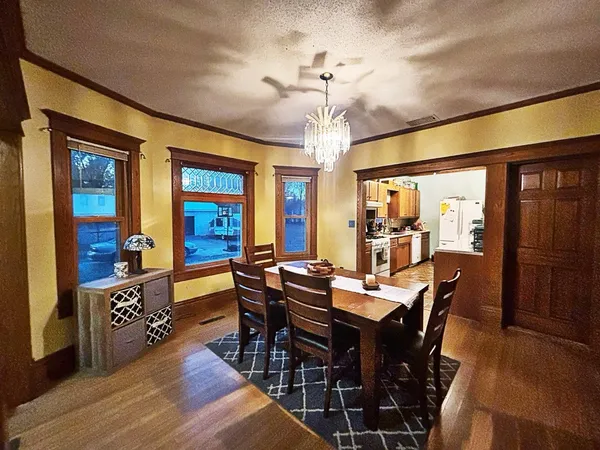 $199,900 | 311 Front Street East, Redwood Falls, MN 56283