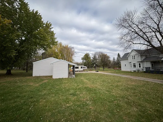 $199,900 | 311 Front Street East, Redwood Falls, MN 56283