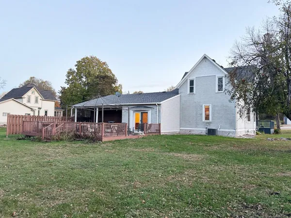 $199,900 | 311 Front Street East, Redwood Falls, MN 56283