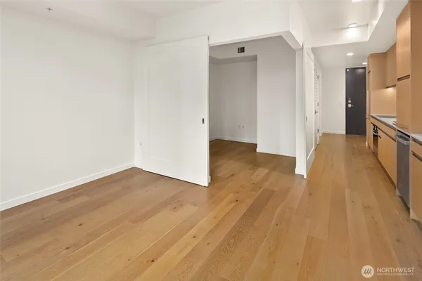 $2,050 | 1808 Minor Avenue, Unit 902, Seattle, WA 98101