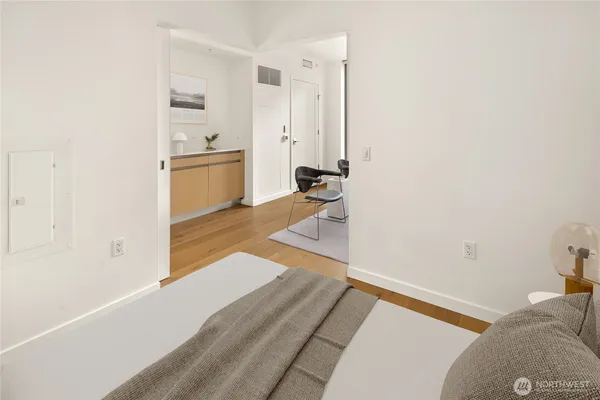 $2,050 | 1808 Minor Avenue, Unit 902, Seattle, WA 98101