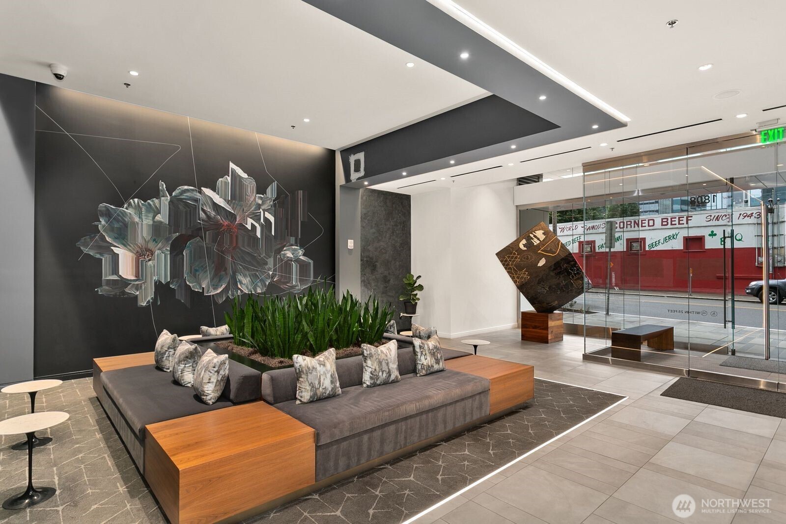 1808 Minor Avenue, Unit 902 Seattle, WA 98101 - Photo 24 of 32