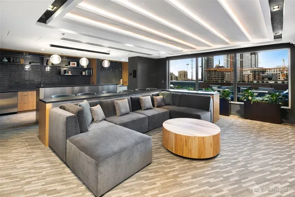 $2,050 | 1808 Minor Avenue, Unit 902, Seattle, WA 98101