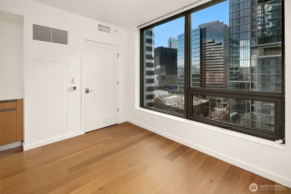 $2,050 | 1808 Minor Avenue, Unit 902, Seattle, WA 98101