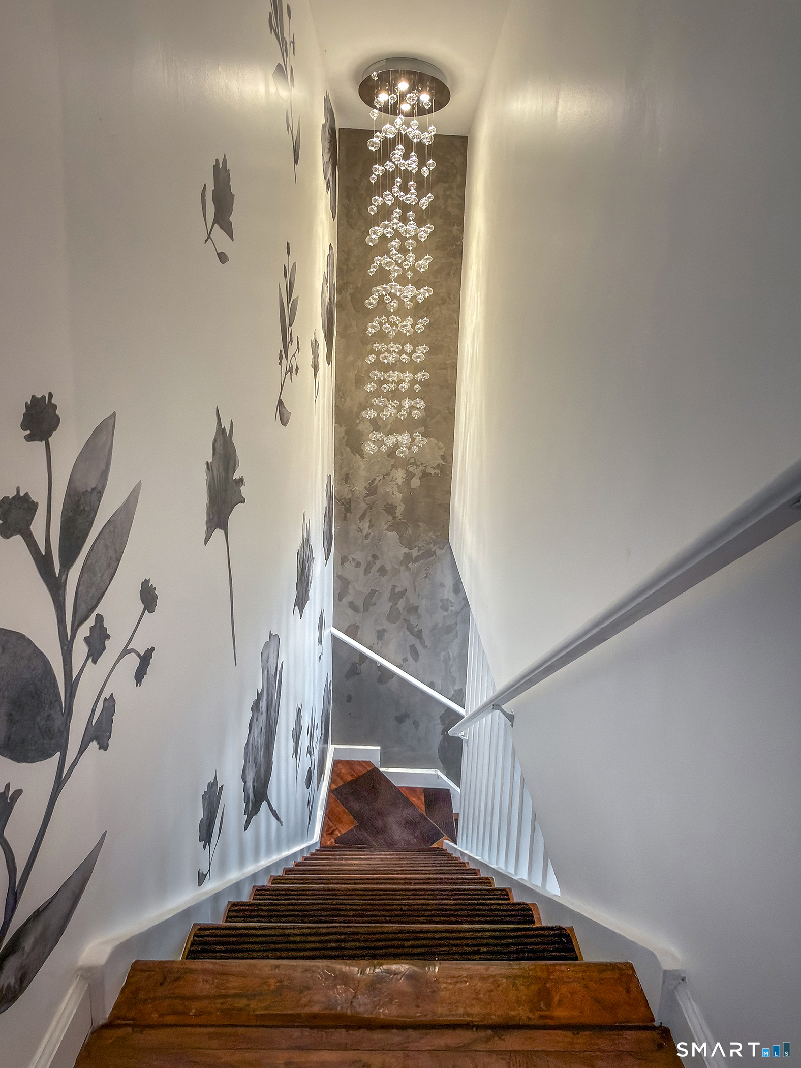 4 Darien Road New Fairfield, CT 06812 - Photo 15 of 36