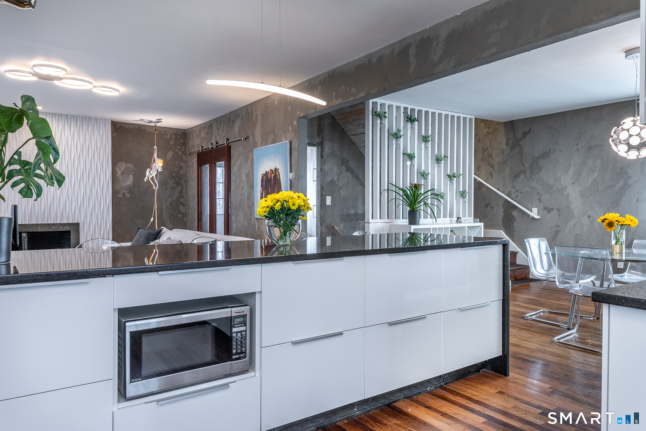 4 Darien Road New Fairfield, CT 06812 - Photo 8 of 36 Kitchen