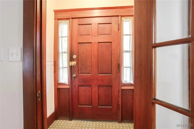 $289,000 | 261 Wardman Road, Tonawanda, NY 14217