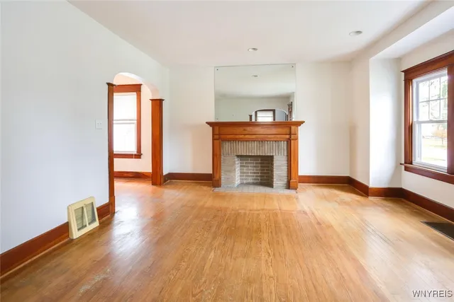 $289,000 | 261 Wardman Road, Tonawanda, NY 14217