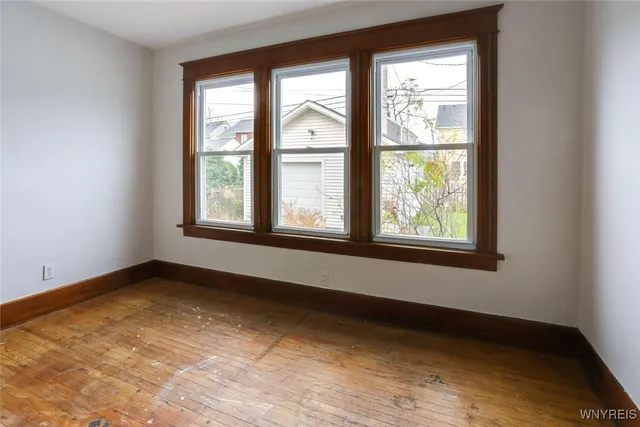 $289,000 | 261 Wardman Road, Tonawanda, NY 14217