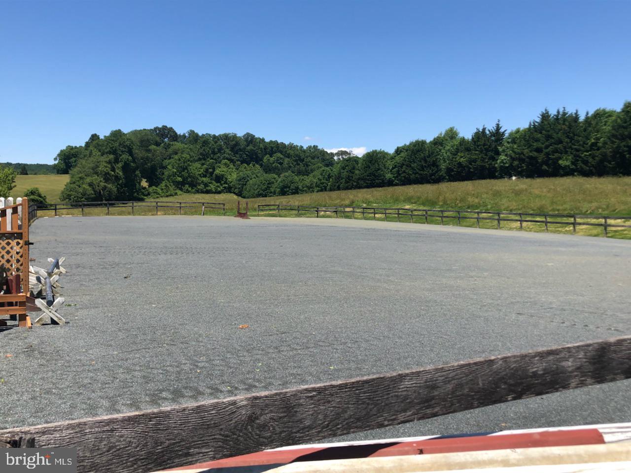 3925 Davis Corner Road Street, MD 21154 - Photo 16 of 51 Riding/jumping ring