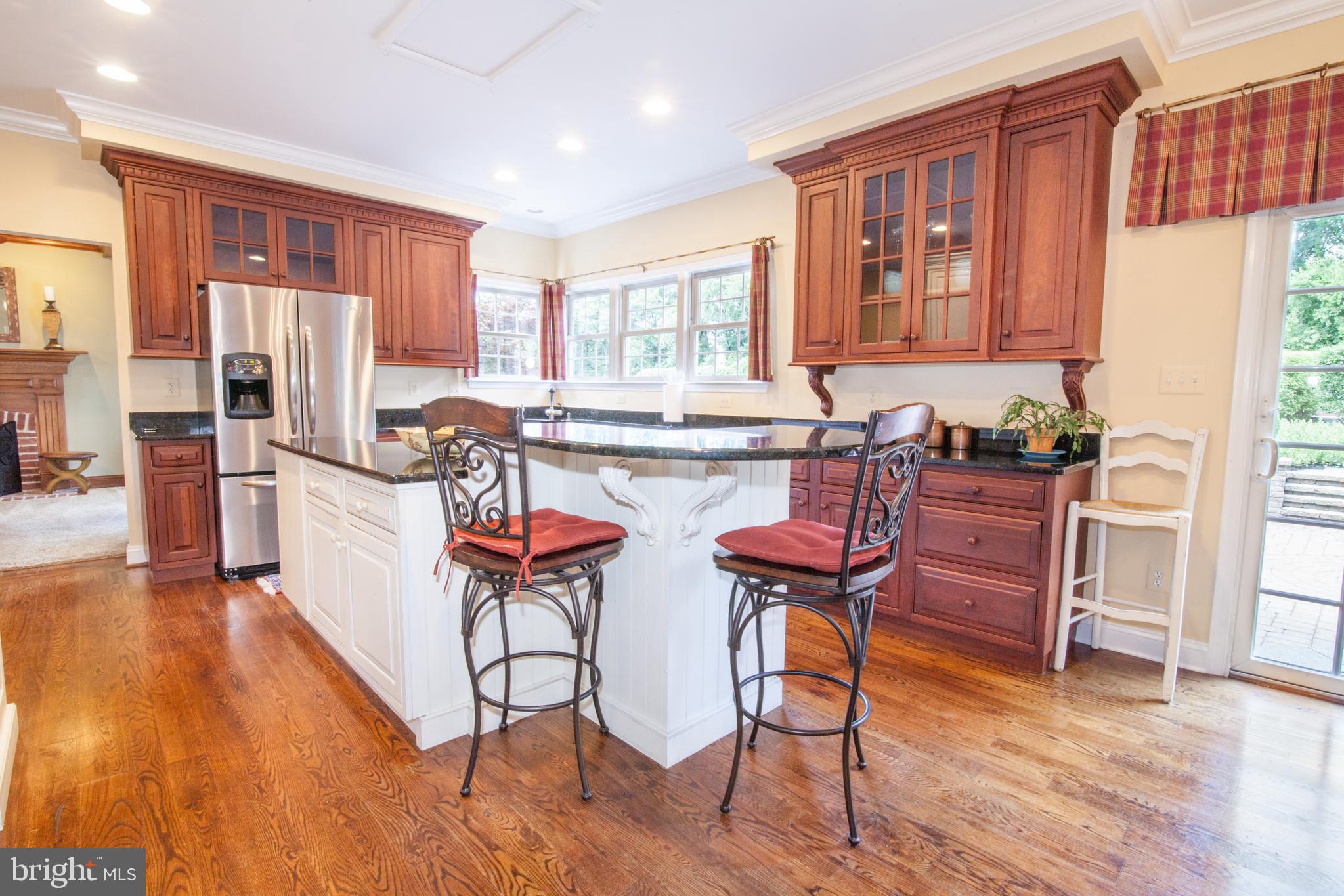 3925 Davis Corner Road Street, MD 21154 - Photo 22 of 51 Kitchen with island