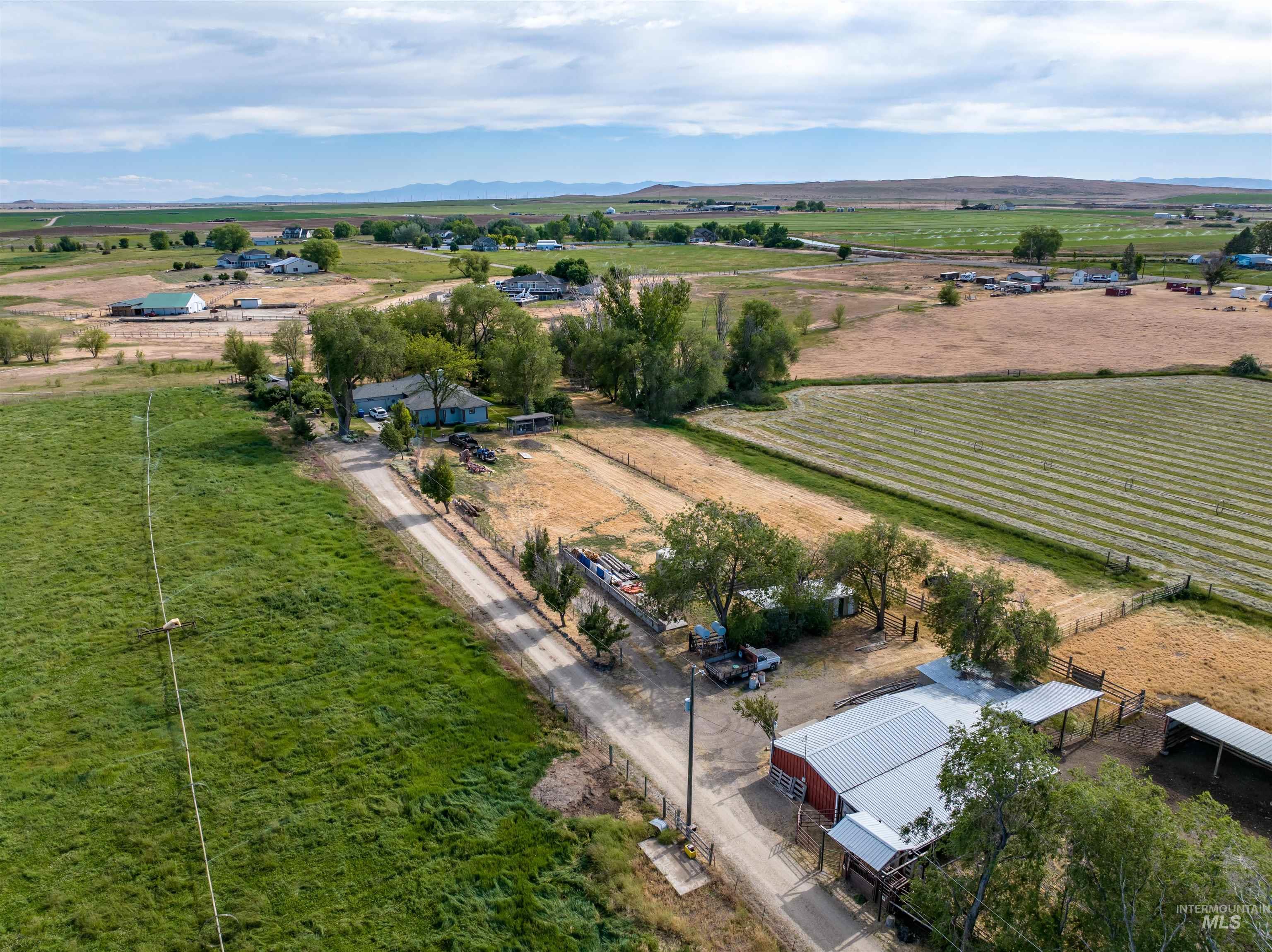 1185 East King Road Kuna, ID 83634 - Photo 1 of 13