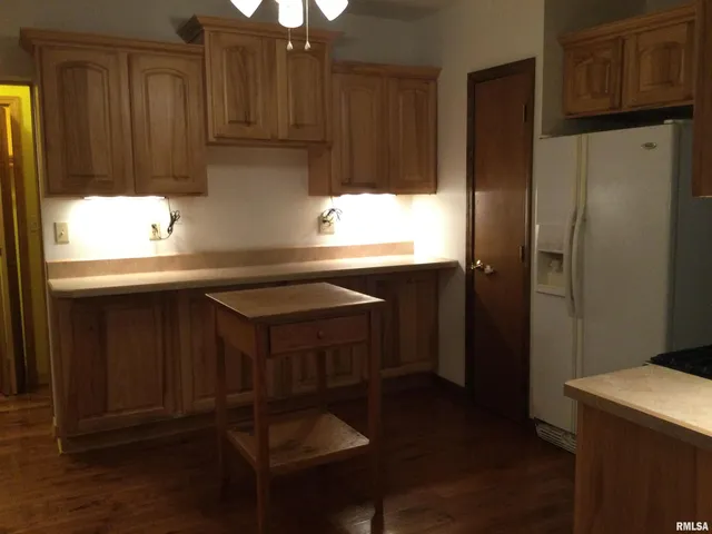 $99,999 | 203 East Whitlock Street, Jonesboro, IL 62952