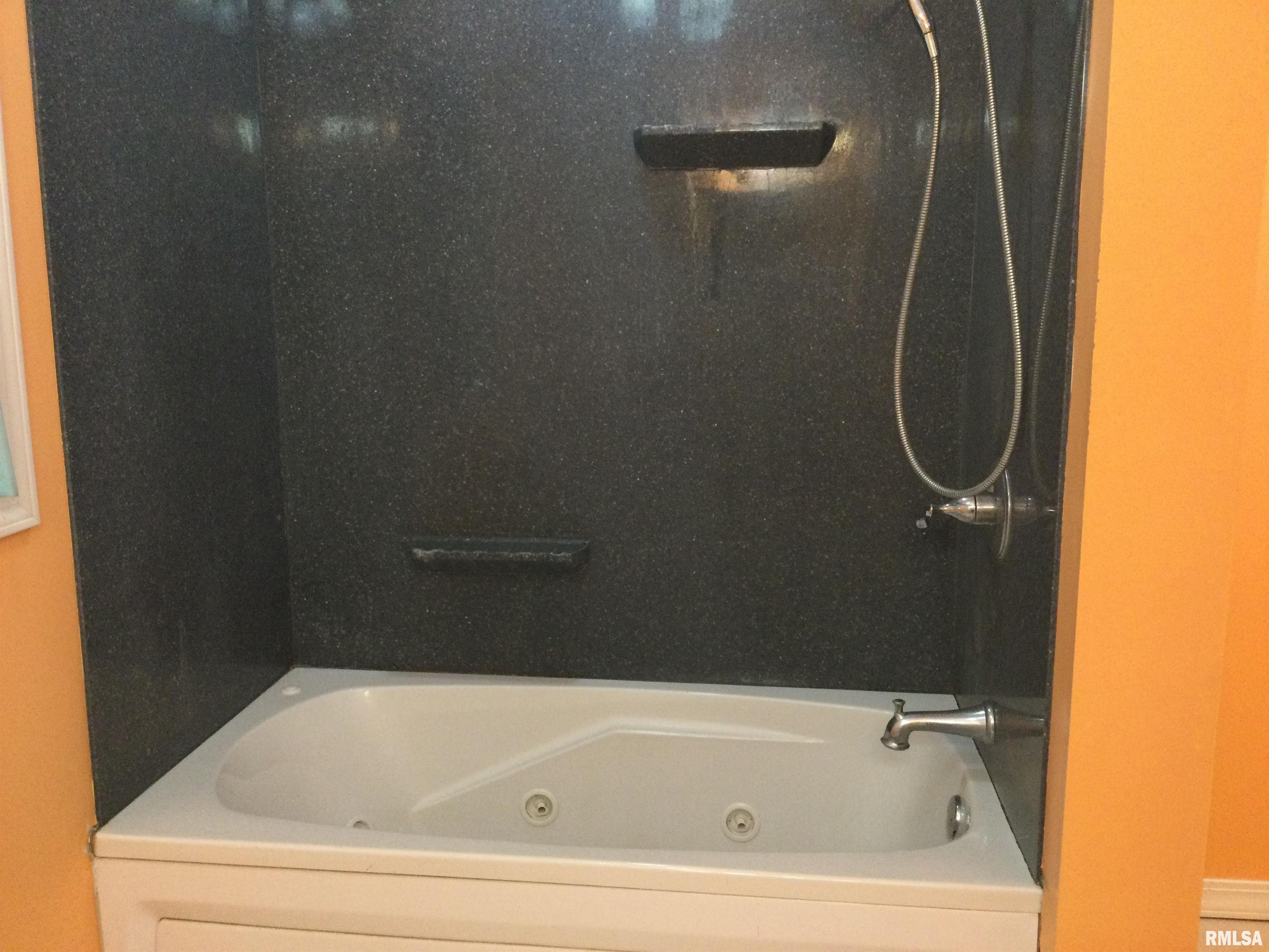 203 East Whitlock Street Jonesboro, IL 62952 - Photo 21 of 33