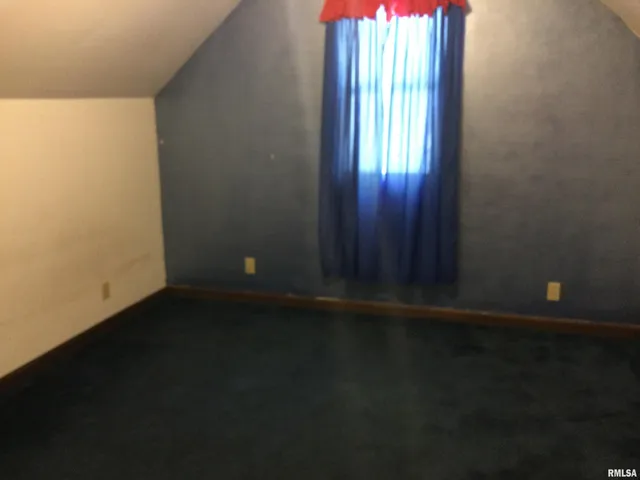 $99,999 | 203 East Whitlock Street, Jonesboro, IL 62952