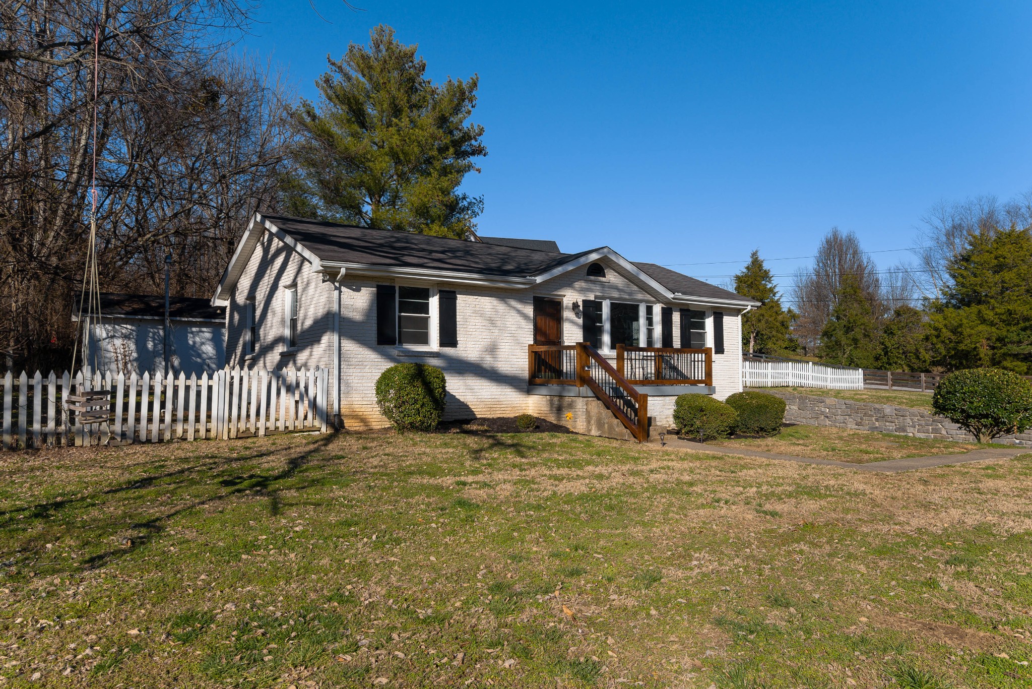 4032 Clovercroft Road Franklin, TN 37067 - Photo 2 of 20 Gallery Image 2