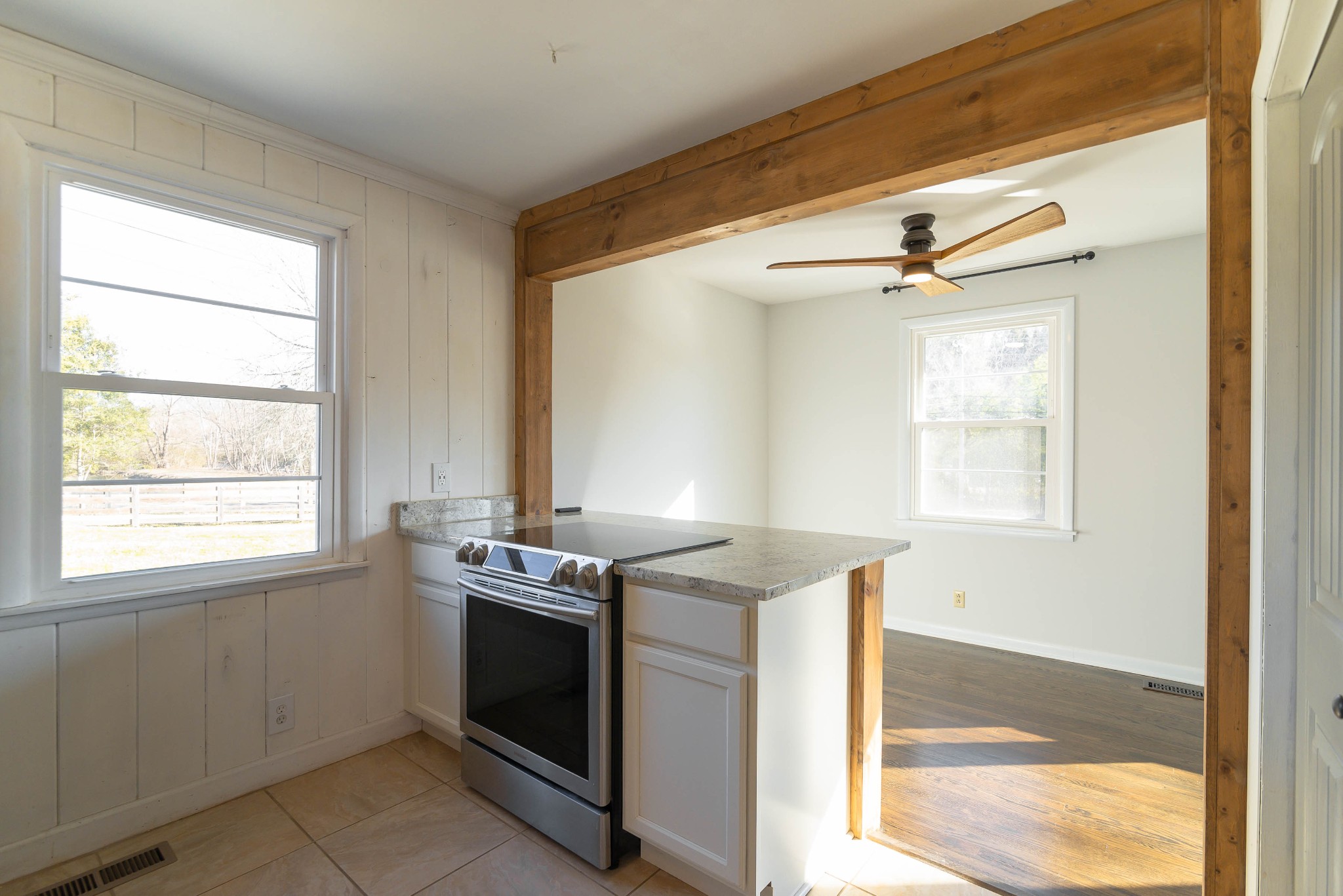 4032 Clovercroft Road Franklin, TN 37067 - Photo 8 of 20 Gallery Image 8