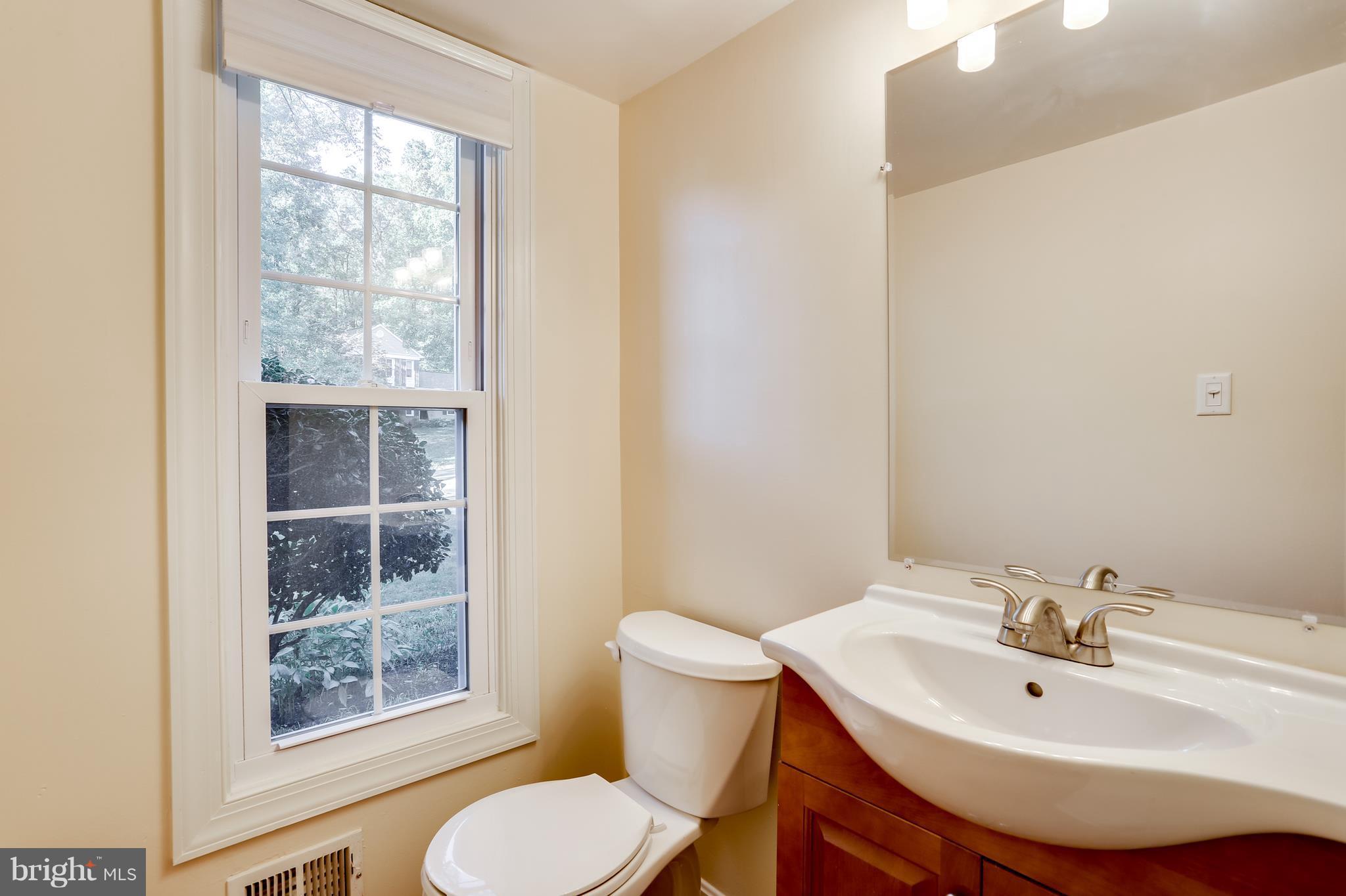 10935 Swansfield Road Columbia, MD 21044 - Photo 13 of 30 Bath