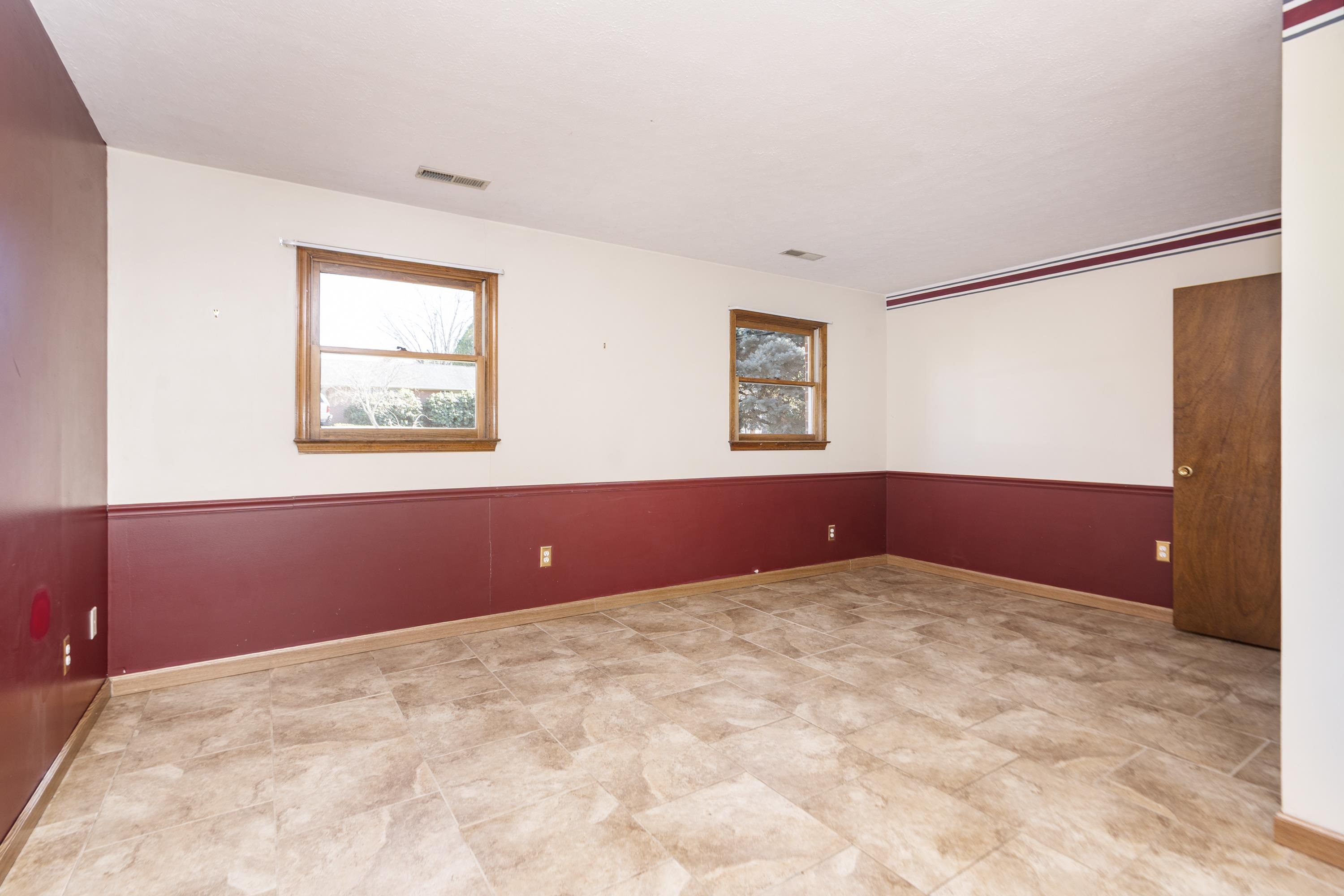 109 Country Lodge Road Waynesboro, VA 22980 - Photo 23 of 40