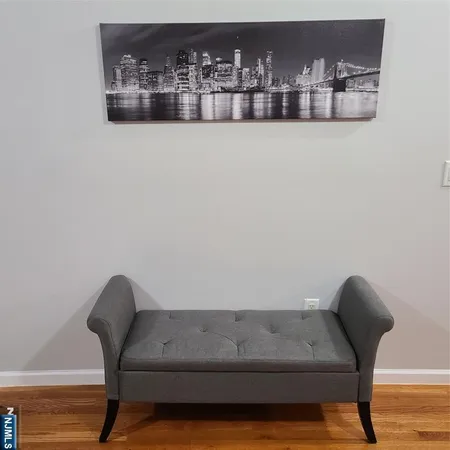 $2,950 | 182 Anderson Avenue, Unit 3A, Fairview, NJ 07022