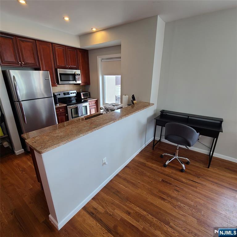 182 Anderson Avenue, Unit 3A Fairview, NJ 07022 - Photo 9 of 19