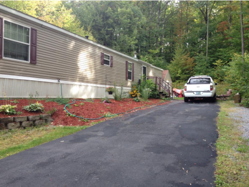 435 Old County Road North Deering, NH 03244 - Photo 2 of 10 Gallery Image 2