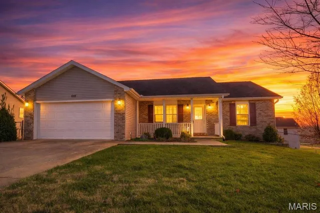 $299,000 | 171 Glen Oak Drive, Jackson, MO 63755