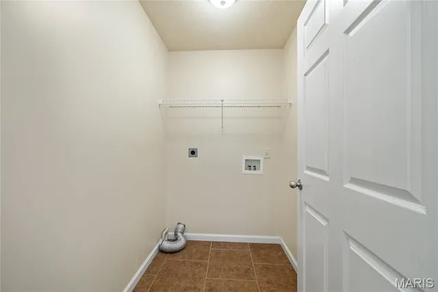 $299,000 | 171 Glen Oak Drive, Jackson, MO 63755