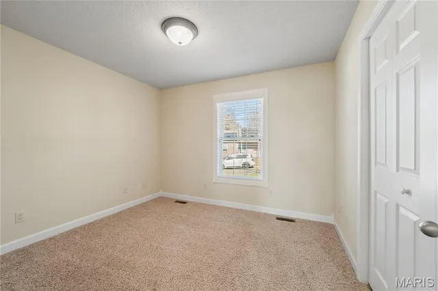 $299,000 | 171 Glen Oak Drive, Jackson, MO 63755