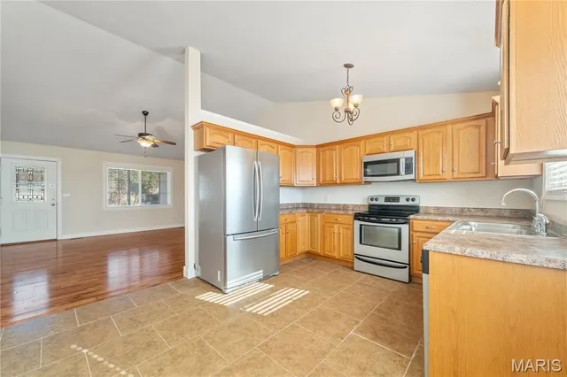 $299,000 | 171 Glen Oak Drive, Jackson, MO 63755