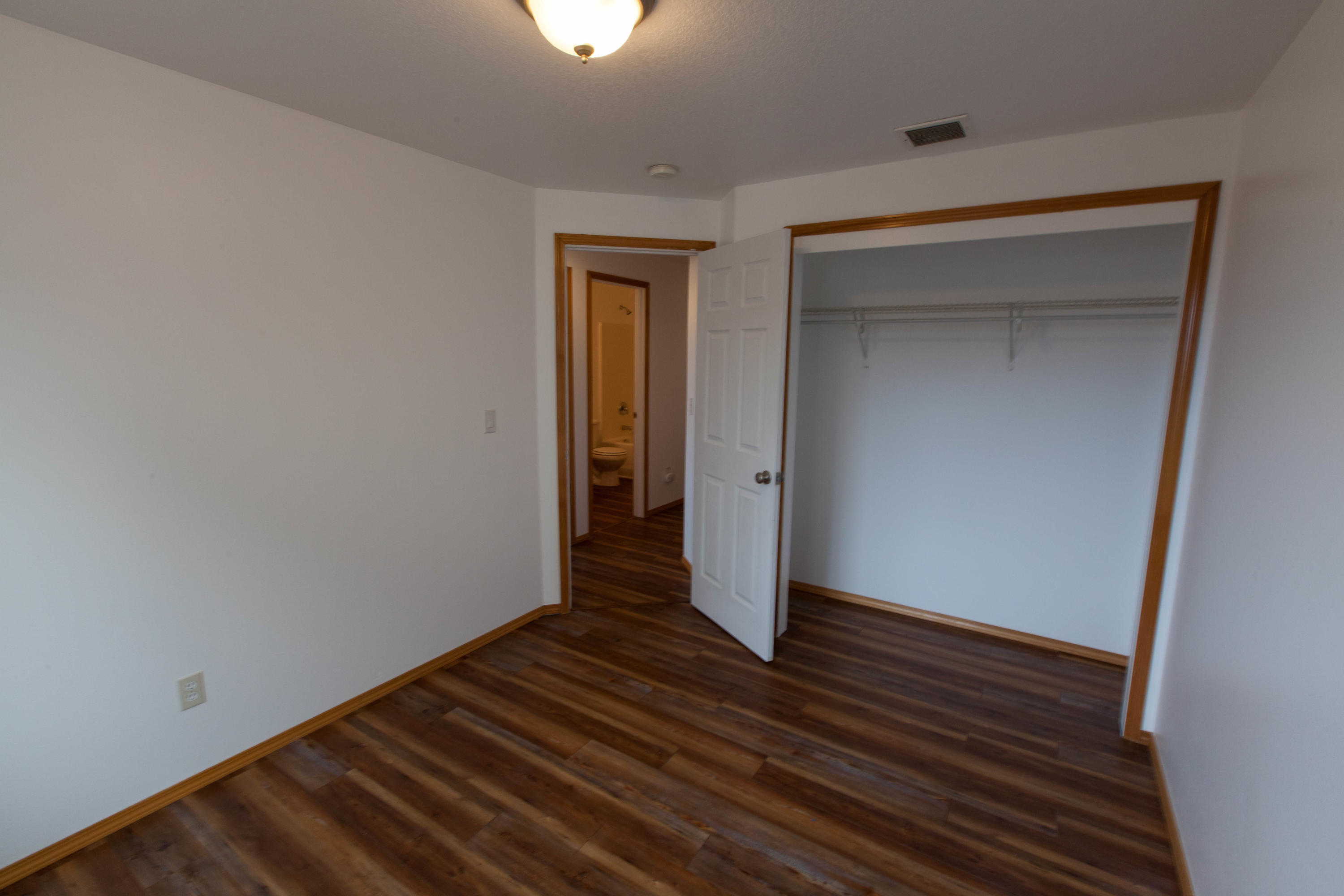 406 Center Ridge Drive Culver, OR 97734 - Photo 16 of 26 16