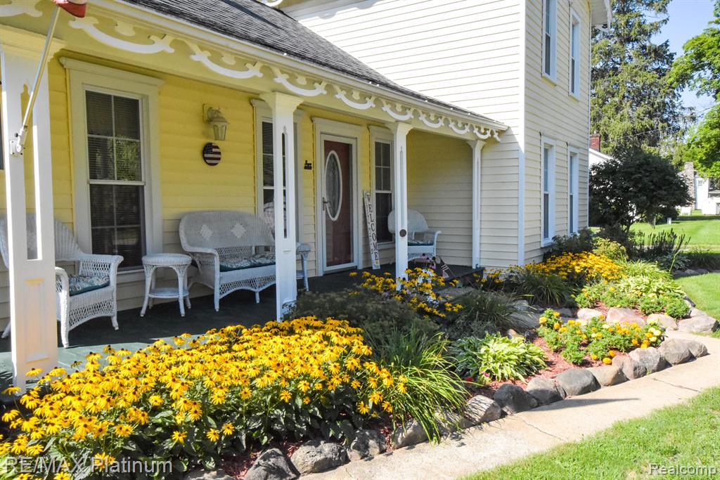 10346 Maple Road Hartland, MI 48353 - Photo 4 of 47