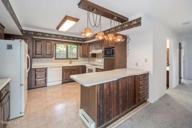 $274,500 | 122 Lincoln Avenue, Cobleskill, NY 12043