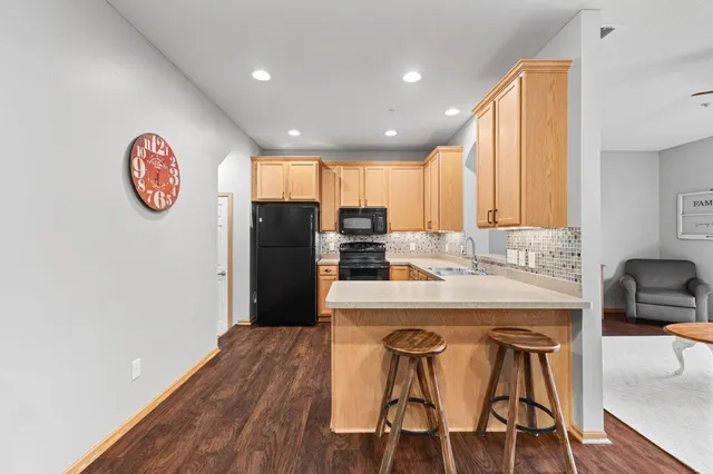 $260,000 | 2593 136th Street West, Rosemount, MN 55068