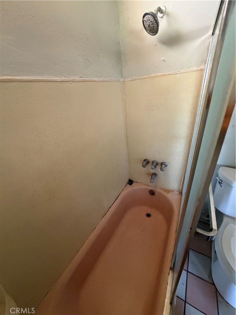 38400 Fisher Road Anza, CA 92539 - Photo 14 of 46 Main Floor Bathroom
