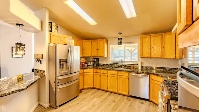 $399,950 | 19010 Potteroff Road, Mokelumne Hill, CA 95245