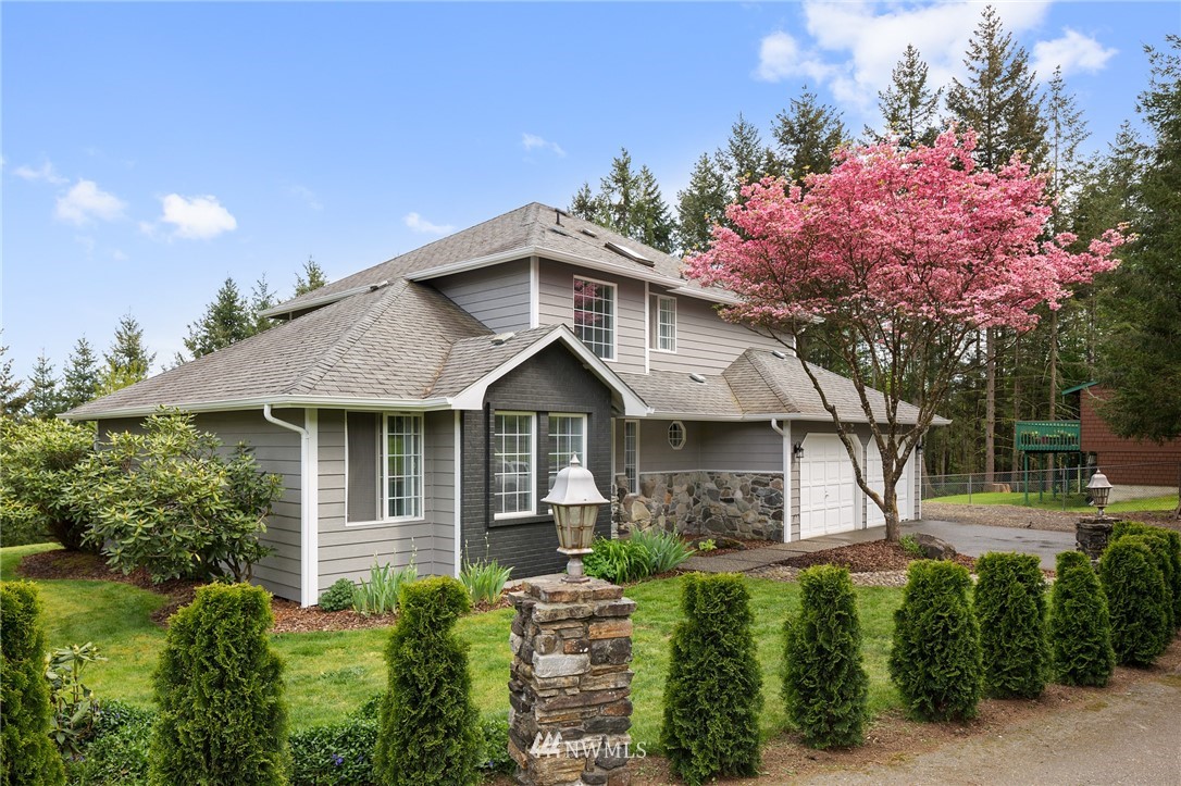 7550 Sidney Road Southwest Port Orchard, WA 98367 - Photo 1 of 21 Gallery Image 1