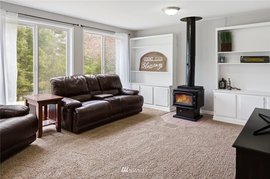 7550 Sidney Road Southwest Port Orchard, WA 98367 - Photo 14 of 21 Gallery Image 14