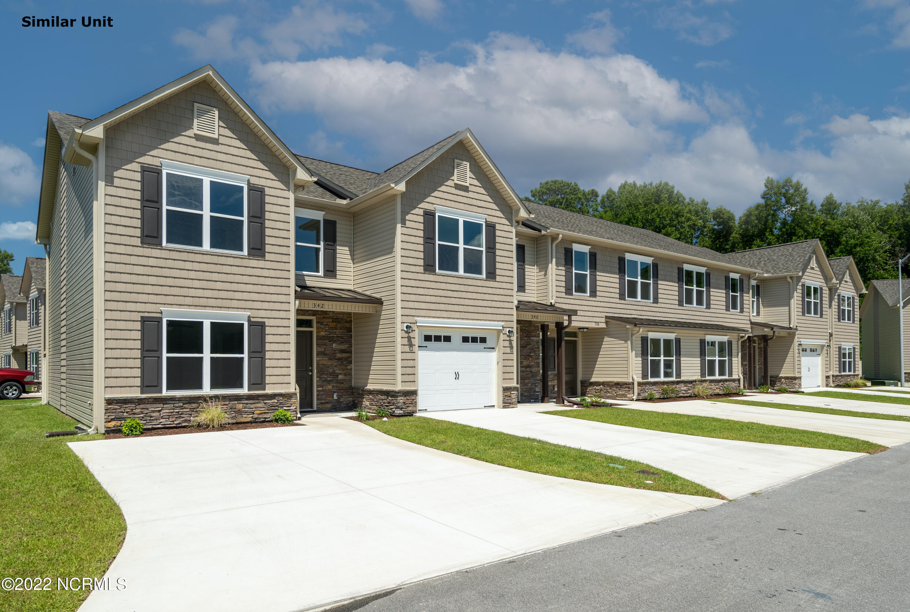 324 Glenellen Loop Road Midway Park, NC 28544 - Photo 3 of 25 3