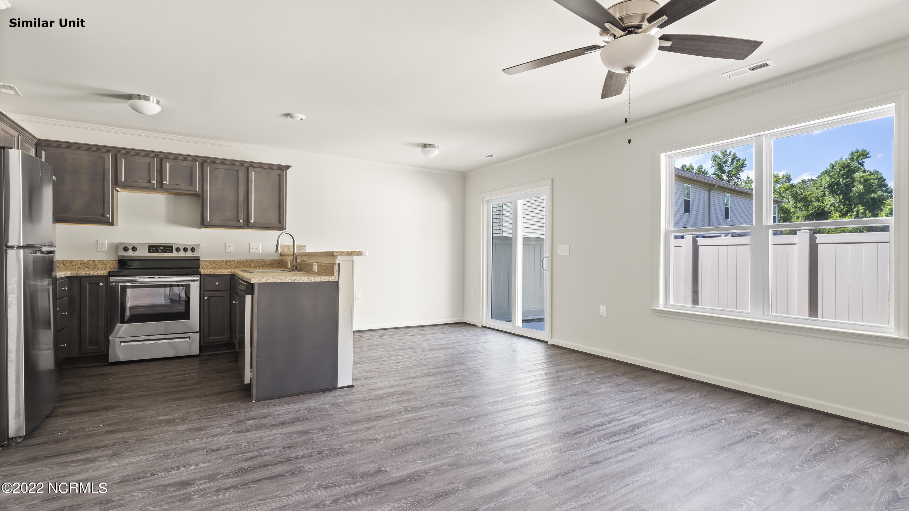 324 Glenellen Loop Road Midway Park, NC 28544 - Photo 10 of 25 11