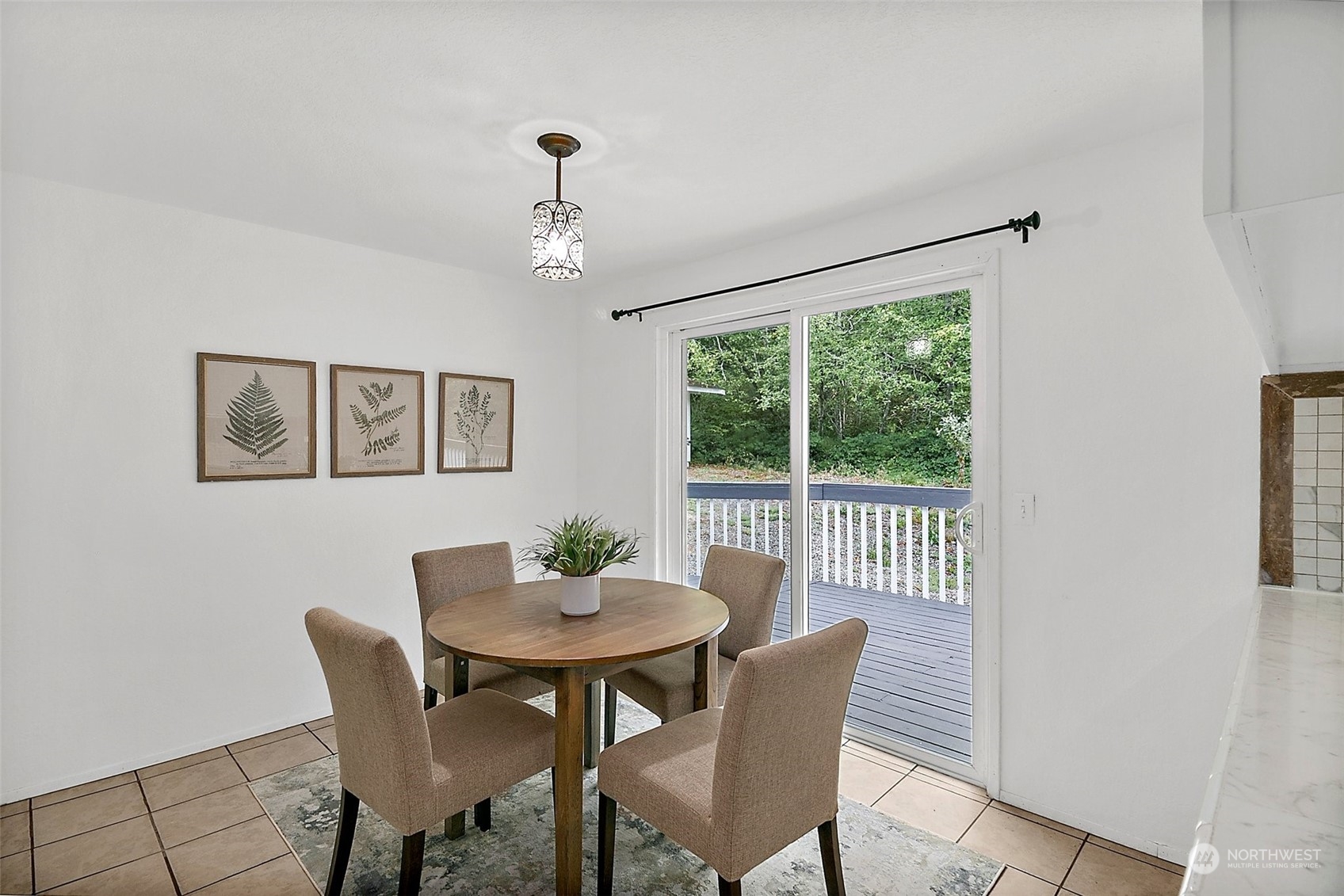 9060 Northeast Morgan Road Bainbridge Island, WA 98110 - Photo 12 of 37 Gallery Image 12