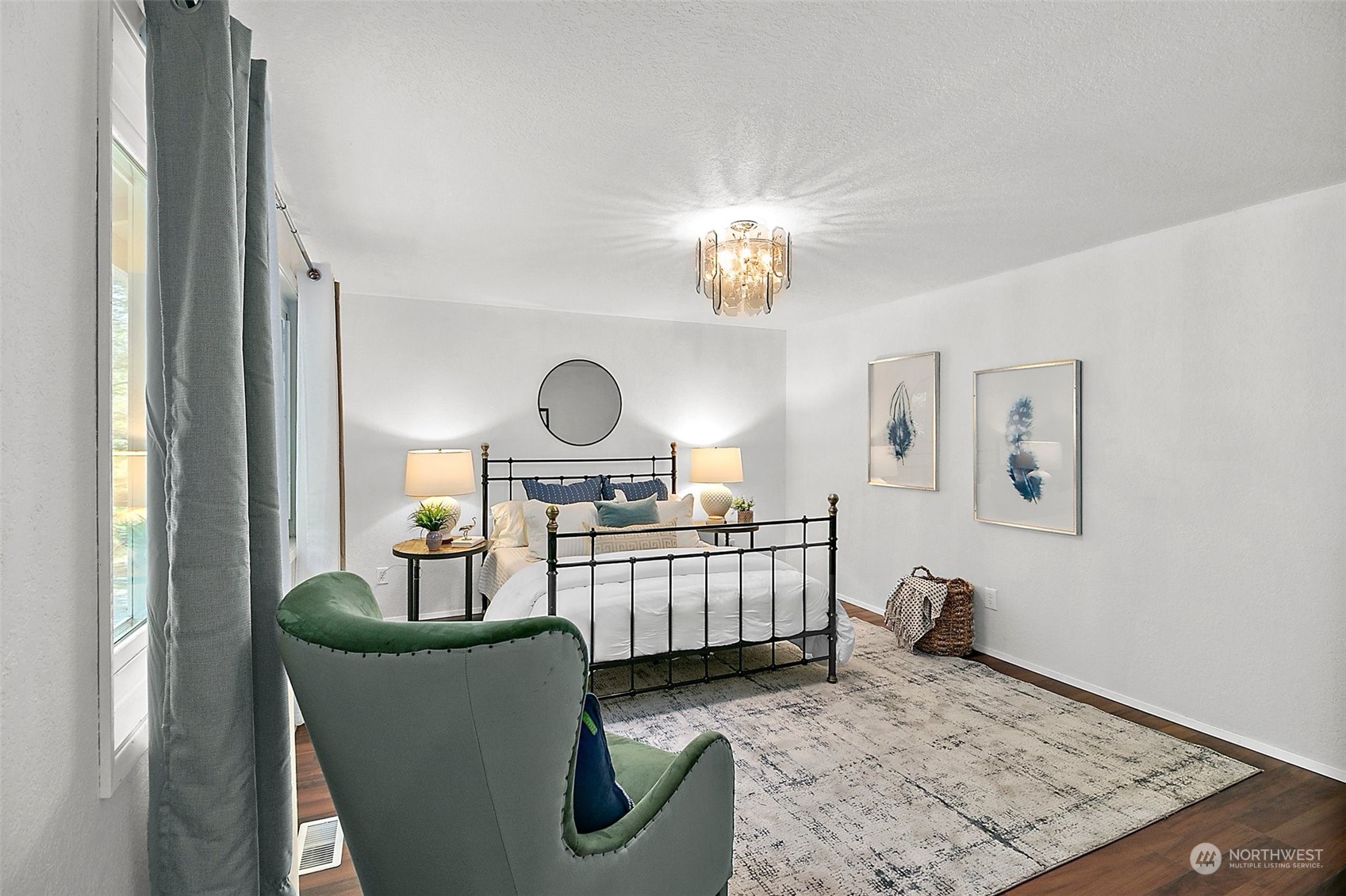 9060 Northeast Morgan Road Bainbridge Island, WA 98110 - Photo 23 of 37 Gallery Image 23