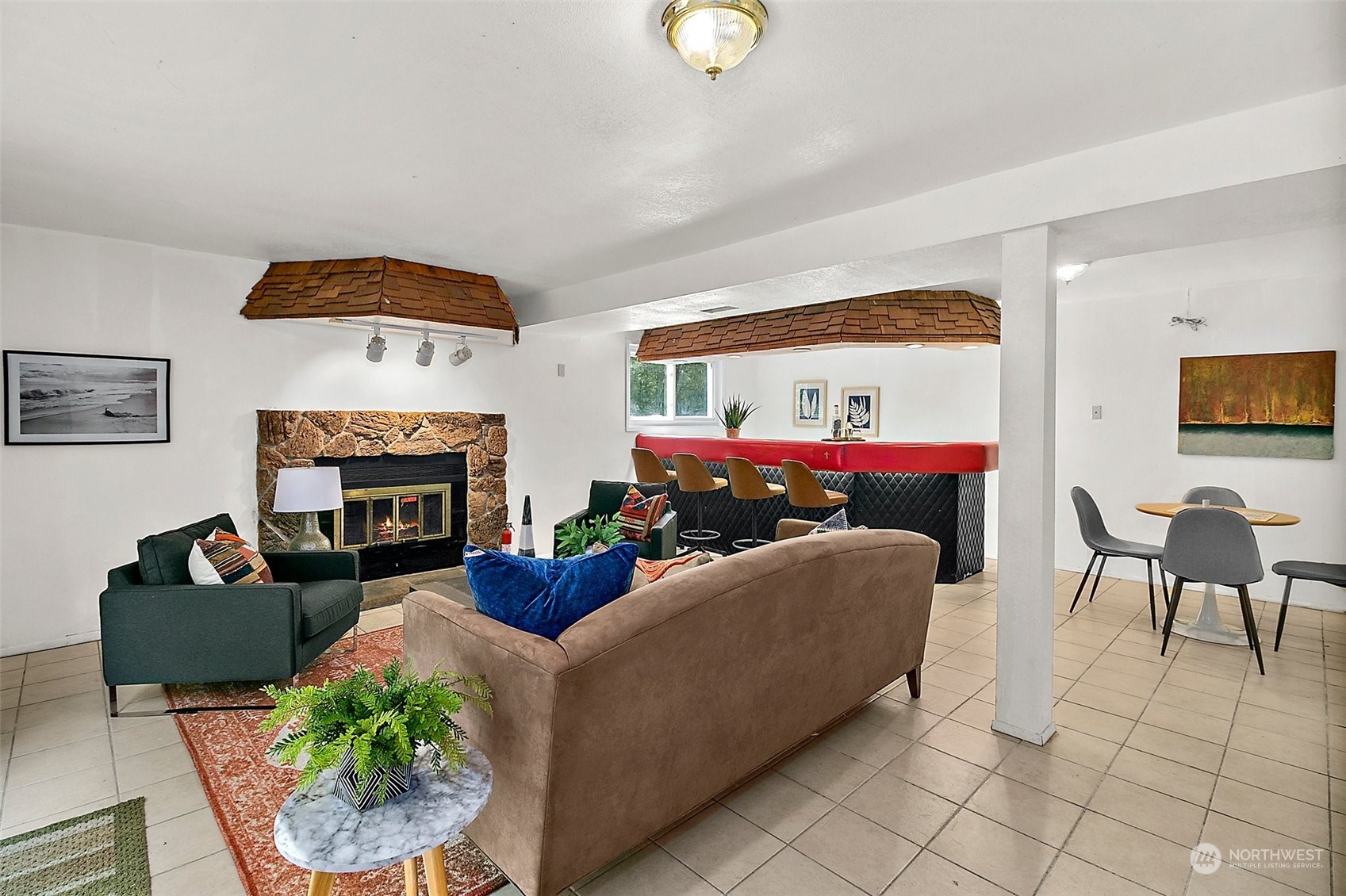 9060 Northeast Morgan Road Bainbridge Island, WA 98110 - Photo 27 of 37 Gallery Image 27