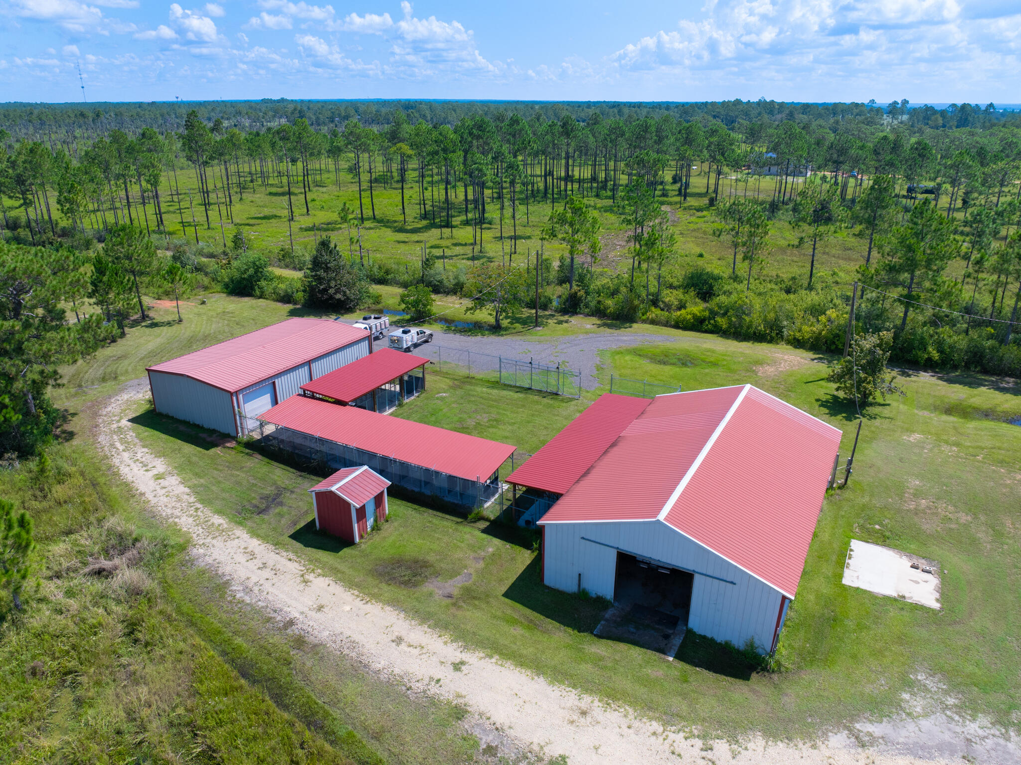 3011 Garcon Point Road Milton, FL 32583 - Photo 5 of 32 3011GarconPointRd-51