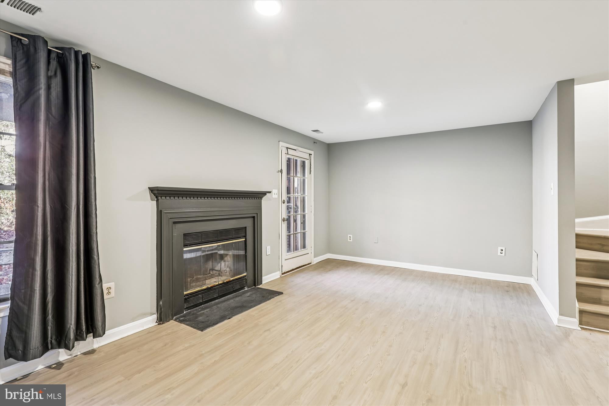 4232 Devonwood Way Woodbridge, VA 22192 - Photo 14 of 33 Recreation Room