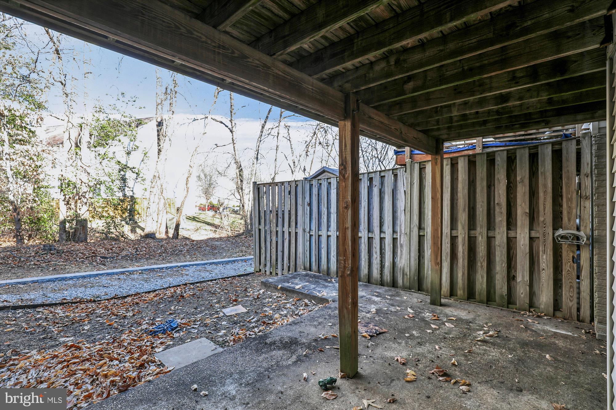4232 Devonwood Way Woodbridge, VA 22192 - Photo 19 of 33 Back Yard