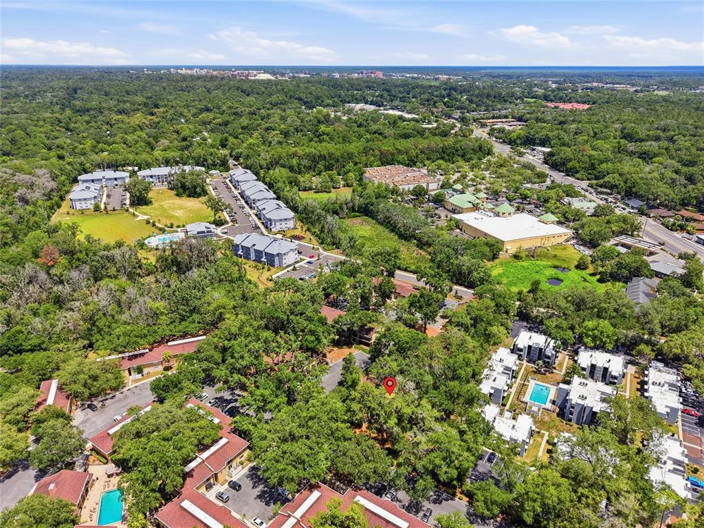 507 Northwest 39th Road, Unit 301 Gainesville, FL 32607 - Photo 6 of 34