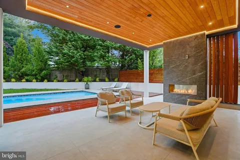 $4,500,000 | 1803 Dumbarton Street, McLean, VA 22101