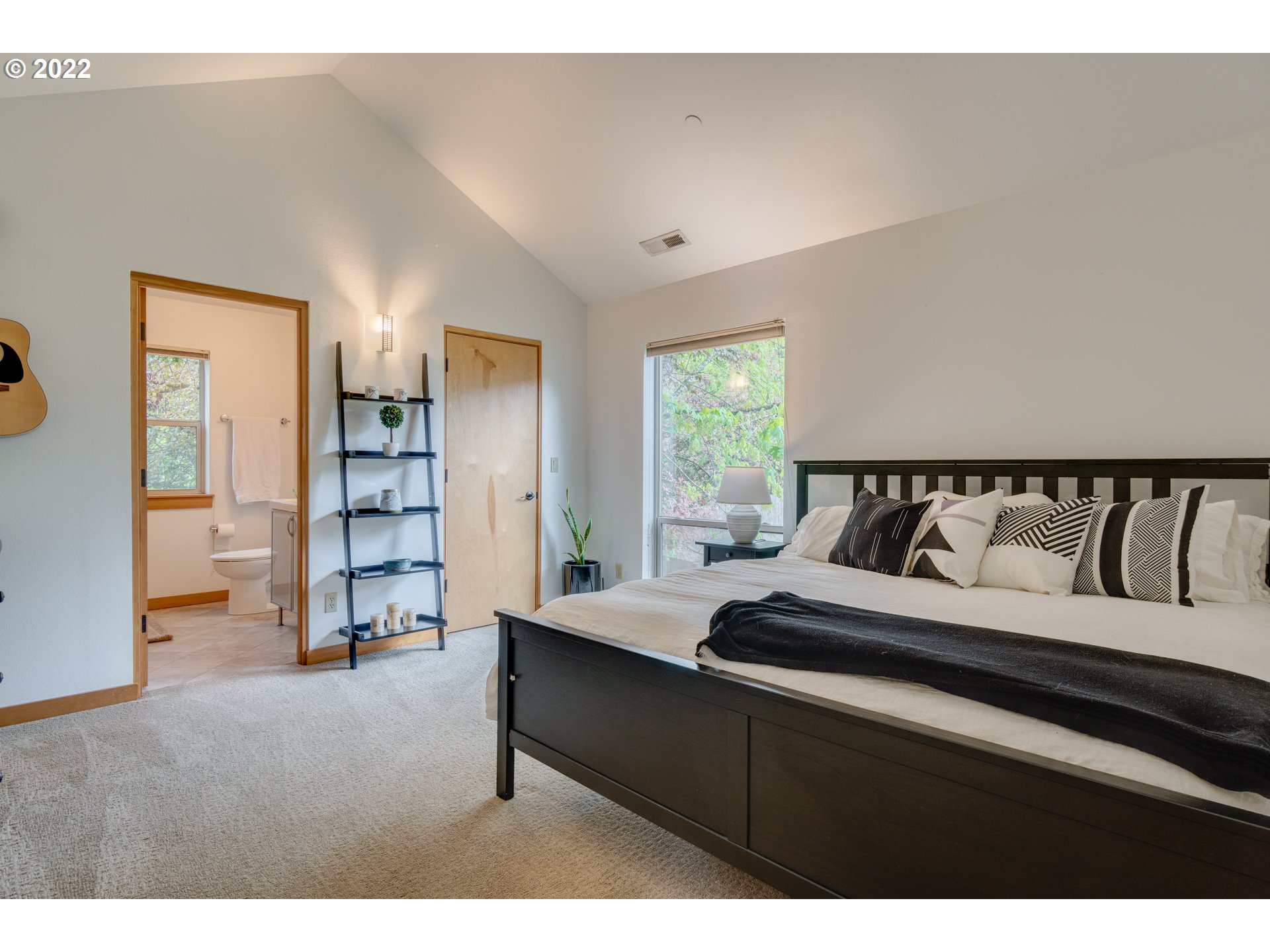 5049 Southwest View Point Terrace Portland, OR 97239 - Photo 15 of 26 Bedroom, Primary #2